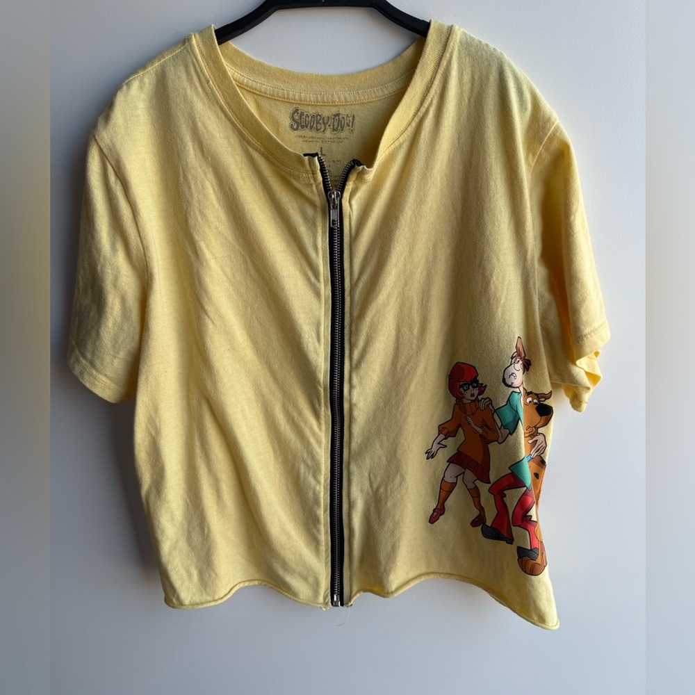 Scooby-Doo Yellow Graphic Zip-Up Women's Top